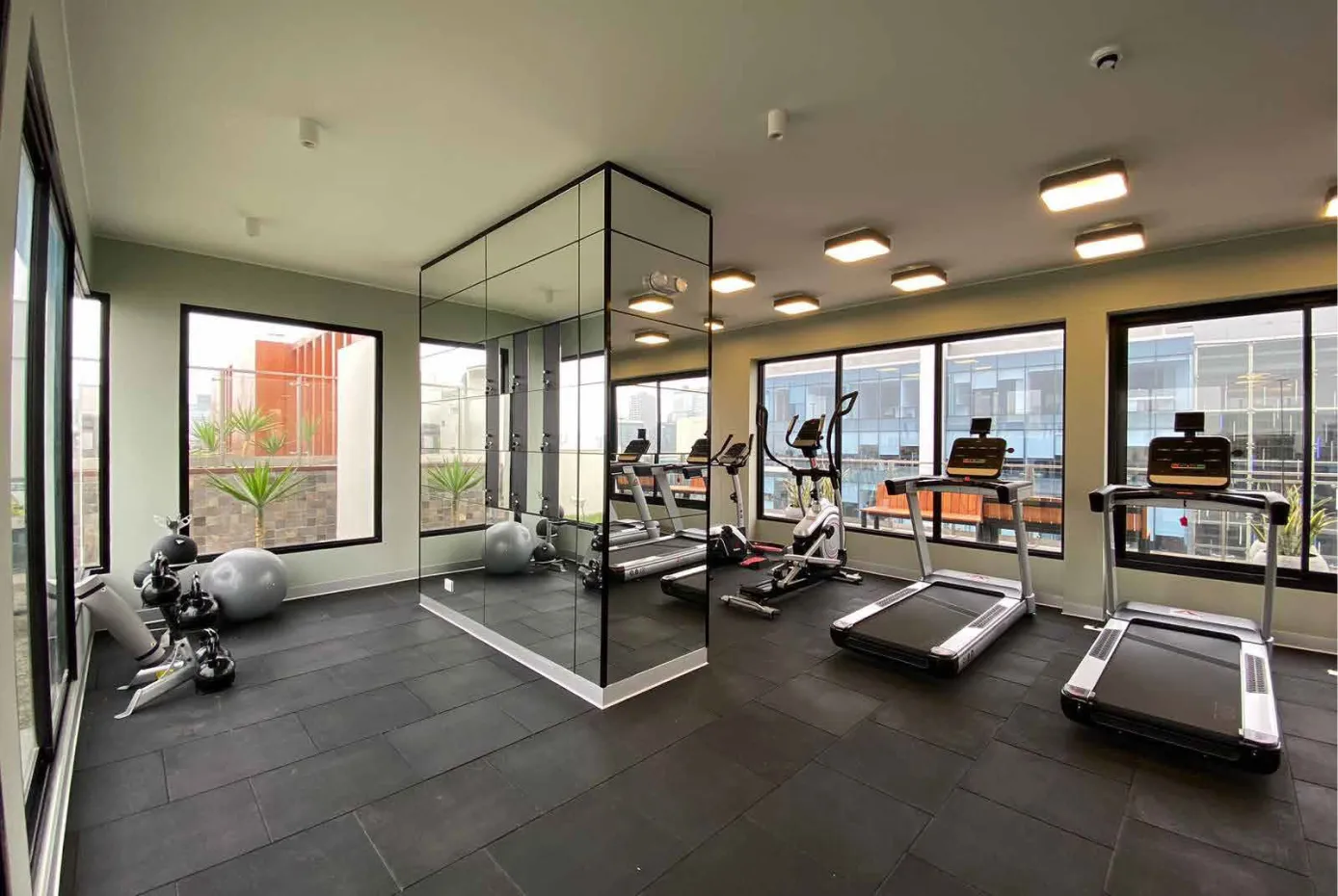 Gimnasio en Smart Rent Perú · Juan de Arona