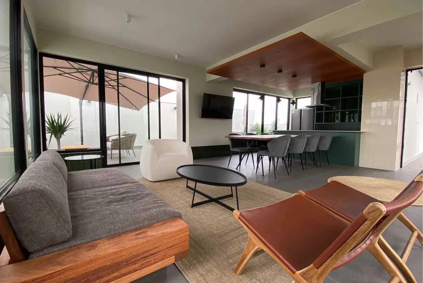 Salón Gourmet en Smart Rent Perú · Juan de Arona